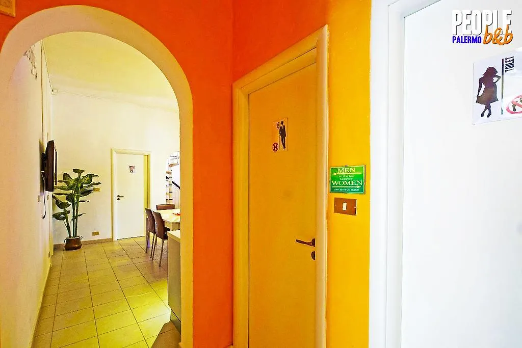 ** Bed & Breakfast People B&B Palermo Italia
